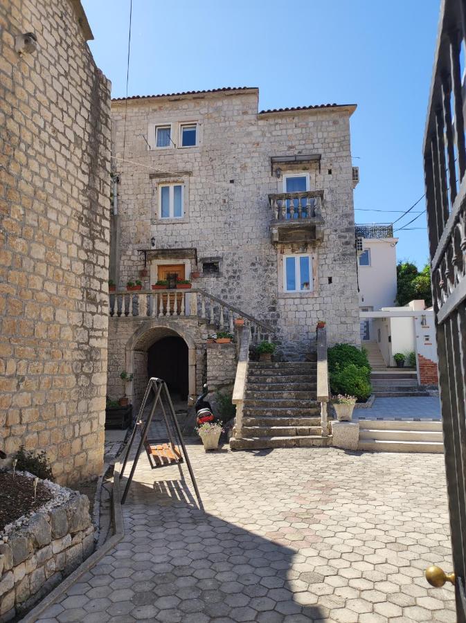 Studios Kadena Trogir - 18Th Century Stone House Kültér fotó