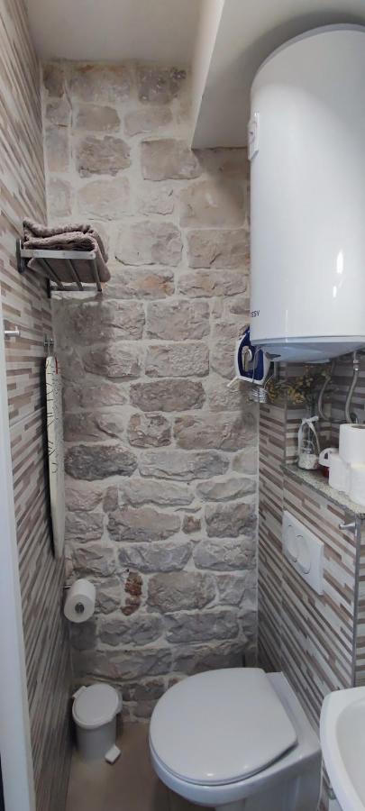 Studios Kadena Trogir - 18Th Century Stone House Kültér fotó