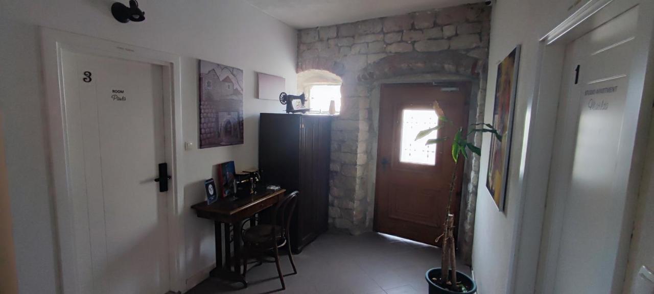 Studios Kadena Trogir - 18Th Century Stone House Kültér fotó